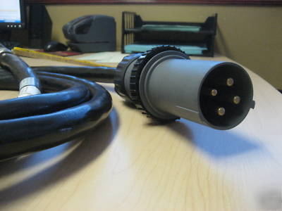 Russellstoll plug cat no. 7328DP & cable pn.09L3012.