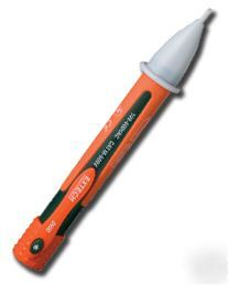 Extech DV20 Ã¢â‚¬â€ non-contact ac volt detector + flashlight