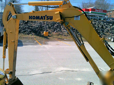 2007 komatsu PC27 mini excavator 6,130# only 492 hours 