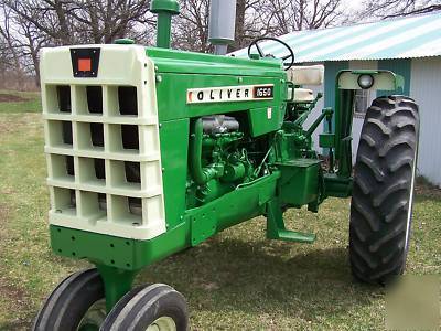 Oliver 1650 gas tractor 