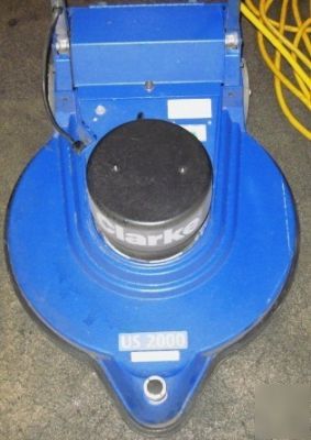 Clarke 562M floor finishing machine us-2000 