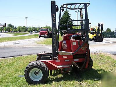 Moffett mounty M5000 piggy back lift yr-2000