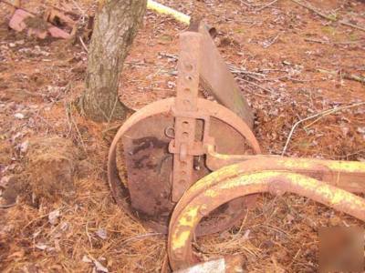 2 bottom plow ih fast hitch farmall international