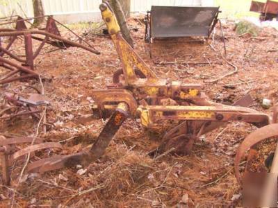 2 bottom plow ih fast hitch farmall international