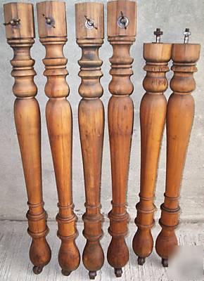 4 pc. vtg. shapely solid maple wood table, stool legs