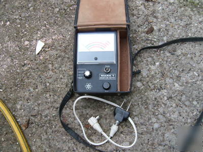 Radio frequency moisture meter, plaster wood concrete