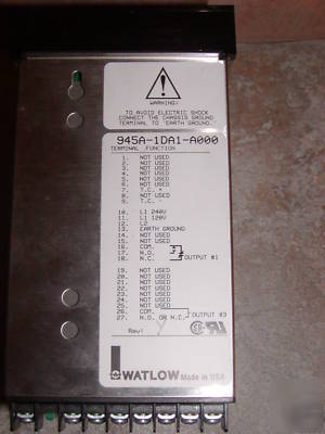 Watlow digital temperature controller 945A-1DA1-A000