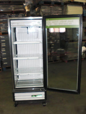 True glass door merchandiser gdm-12 refrigerator