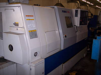 2001 daewoo doosan puma 300C cnc turning center