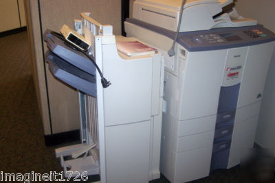 Toshiba e-studio 550 grayscale copier with finisher