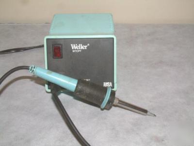 Weller wtcpt soldering station with TC201T iron