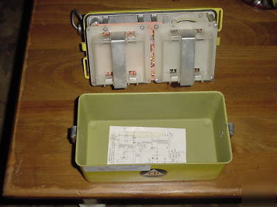 Victoreen cdv-700 6B radiation detector geiger counter