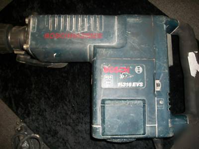 ***used*** bosch 11316 evs hammer drill w/ bit