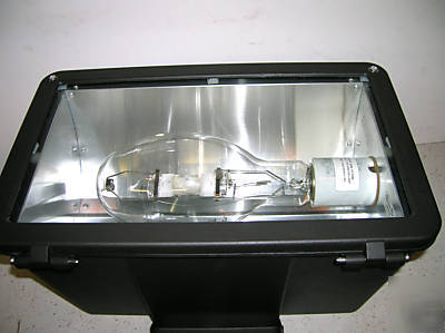 New 400 watt mh floodlight with lamp