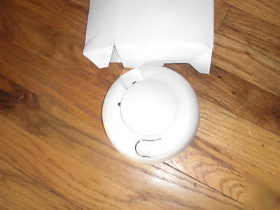 New risco smoke detector wireless 30S433USA 2 qty 