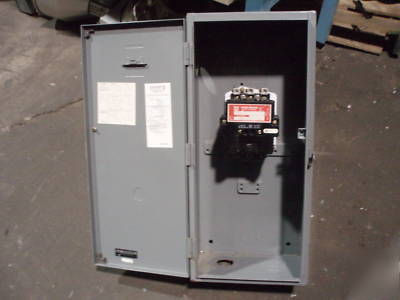 Square d 100 amp 3 pole lighting contactor w/ enclosure