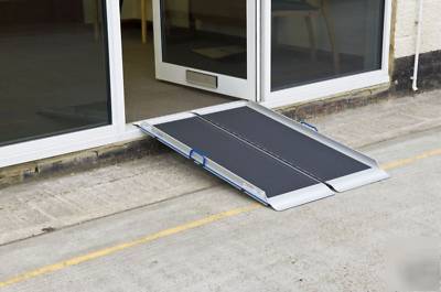 3FT portable ramp ,wheelchair ramp , swl 350KG - dda