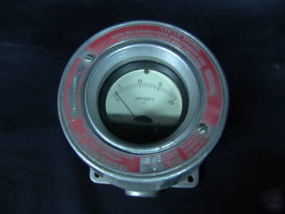 Crouse hinds explosion proof instrument housing 