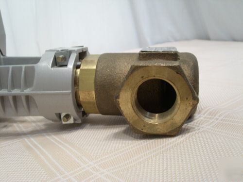 Landis & staefa electro hydraulic actuator with valve 