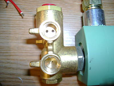 Asco 8345G001 4-way solenoid valve 1/4