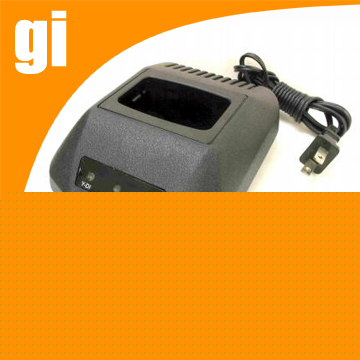 Desktop charger for icom ic-T22 T42A T7A W31A BP180 b
