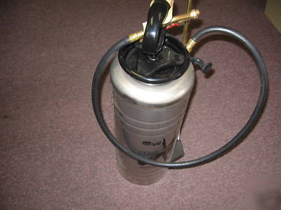 Chapin 4/gallon stainless steel sprayer--model #19069