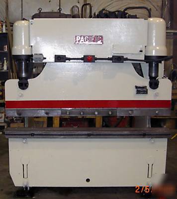 Pacific series J55-6 55 ton hydraulic press brake, 1972