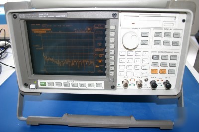 Hp 35670A signal analyzer 1D2, 1D3, 1D4, AY6, ufc
