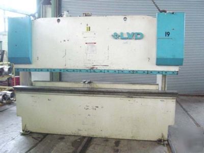 110 ton x 10' lvd hydraulic press brake w/ cnc control