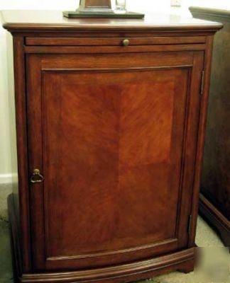 Beverage bar fridge cooler wood cabinet--kegerator conv