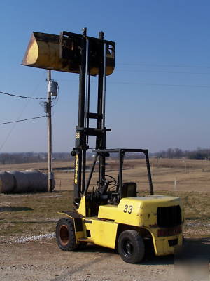 Hyster model H80XL / bucket mounted on it. / check out