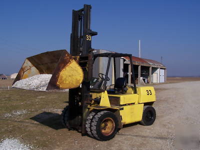 Hyster model H80XL / bucket mounted on it. / check out