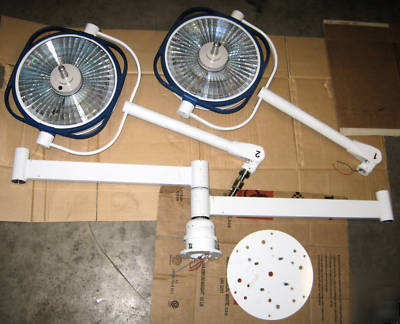 Midmark 6600 dual surgical lights ceiling mounted 