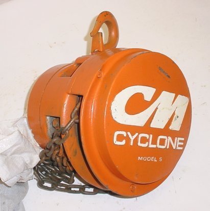 1 ton cm chain hoist puller w/ 8' lift chain model s