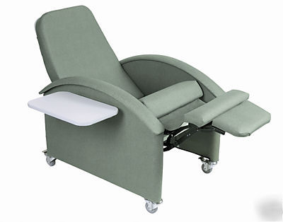 Dialysis recliners premier care trendelenburg chair