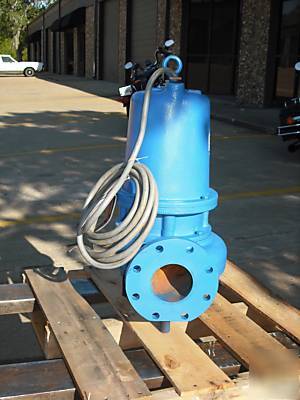 2 hp goulds submersible sewage & dewatering pumps