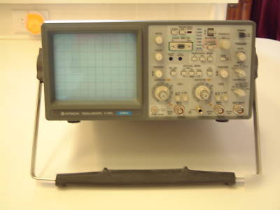 Hitachi v-655 60 mhz dual channel oscilloscope
