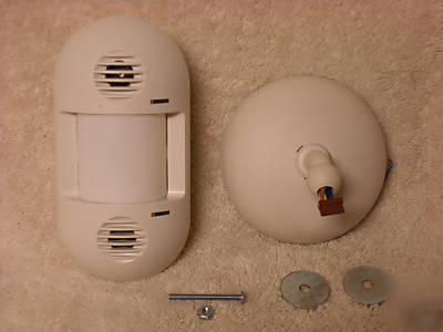 Leviton ceiling/wall mount occupancy sensor #ODW12-mrw