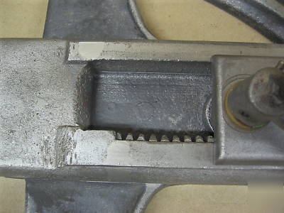 New tan itz rack and pinion table saw fence 
