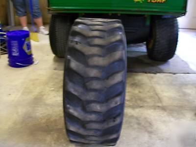 10X16.5 used skid loader tires