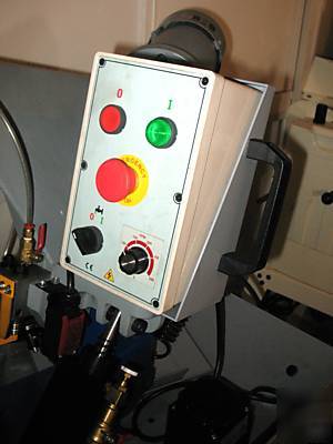 Accura 01079VS 60 degree swivel band saw-best seller 