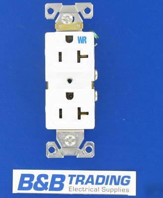 Lot 10 20A weather resistant 2P 3W nema 5-20R outlets