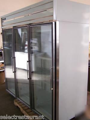 Master-bilt tmg-74 3 door glass merchandiser cooler