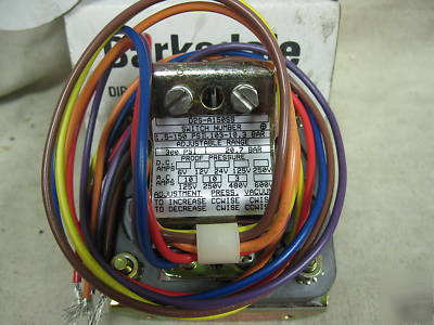 New D2S-A150SS barksdale diaphragm switch 1 available