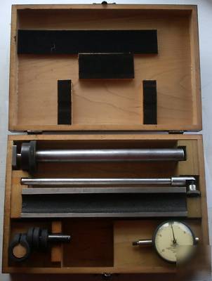 Precision base comparator w/ mahr federal indicator kit