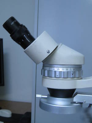 Unitron zsb stereo microscope w/ light source & stand