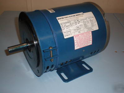 B56 1/2HP 370WATT 3-phase motor, foot mount, 1425REVS