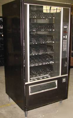 Dual spirals usi 3014A snack machine working 30-day w.