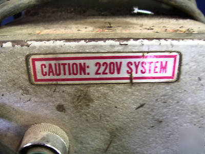 Hydraulic exhaust pipe bender
