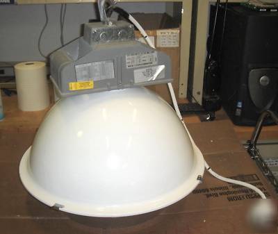 Lot of 15 ceiling light metal halide fixture warehouse